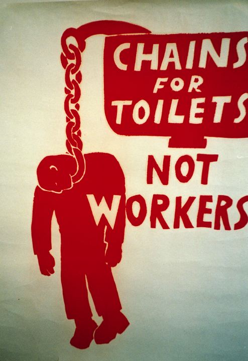 Chains for toilets - not workers